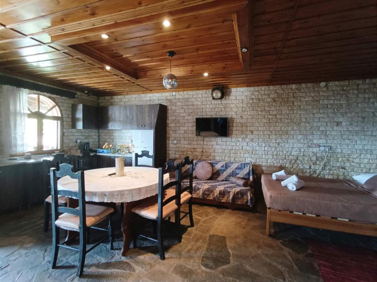 Mountain House Kastro Villa Kastron  Exterior photo